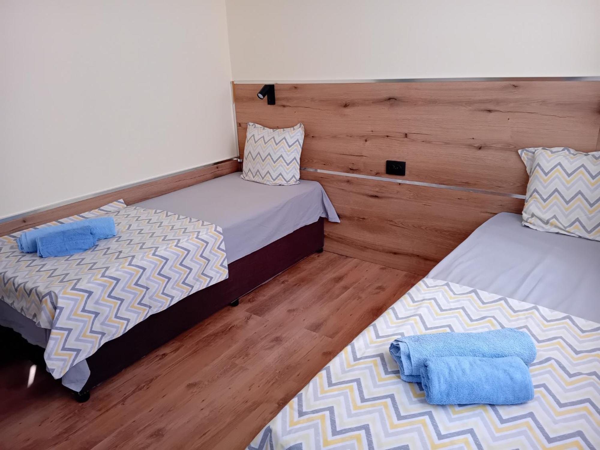 Guesthouse Oasis キテン エクステリア 写真