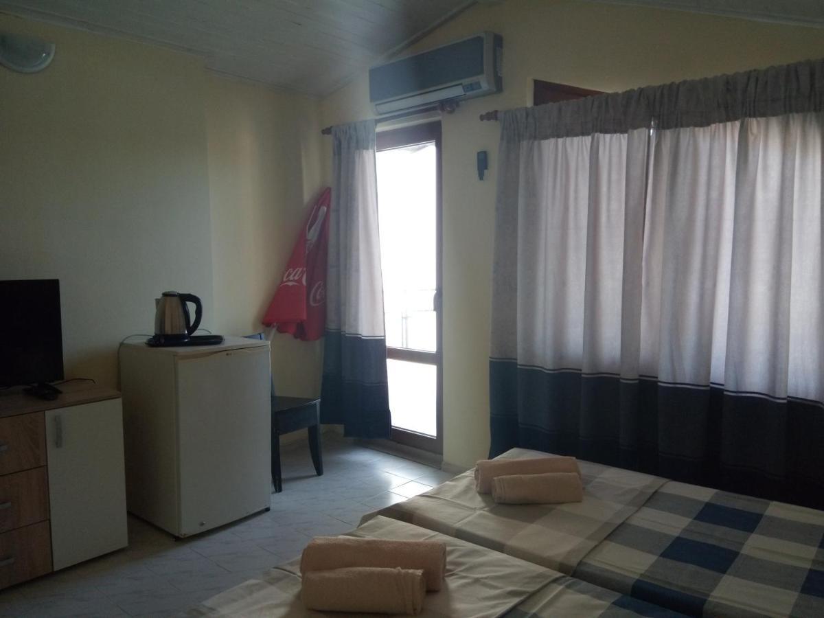 Guesthouse Oasis キテン エクステリア 写真
